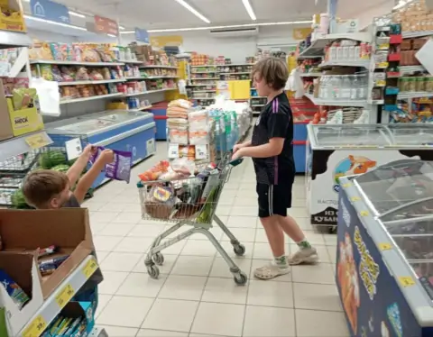 5372875608100568177 1024x771 1