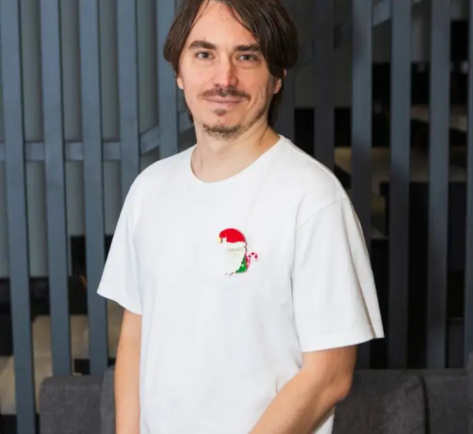 MV1A3385 resized 683x1024 1