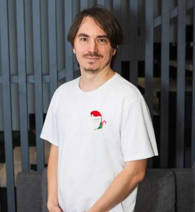 MV1A3385 resized 683x1024 1