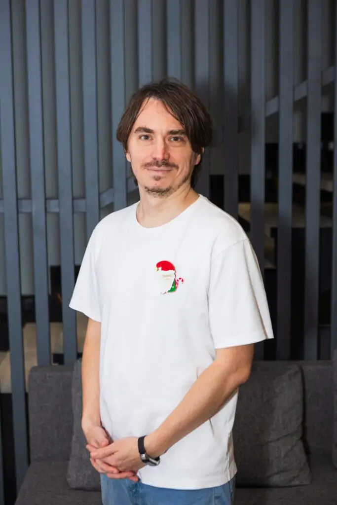 MV1A3385 resized 683x1024 1